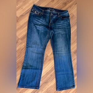 Denim, Inc., Size 14, curvy bootleg, comfy!
